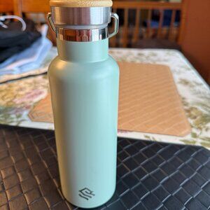 Pair of Stainless Steel Water Bottle with Wood Lid from Silversea Cruises New